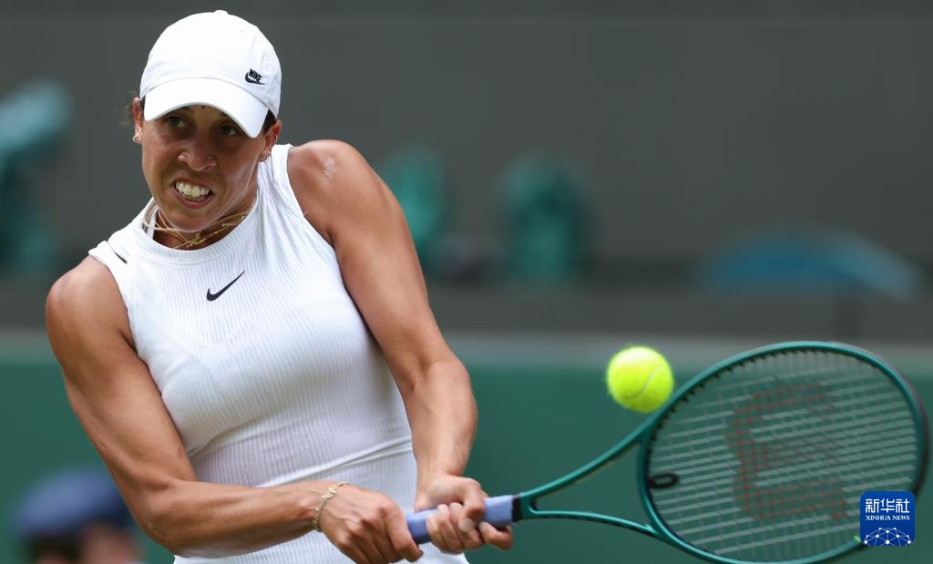 队配合击败 队配合击败